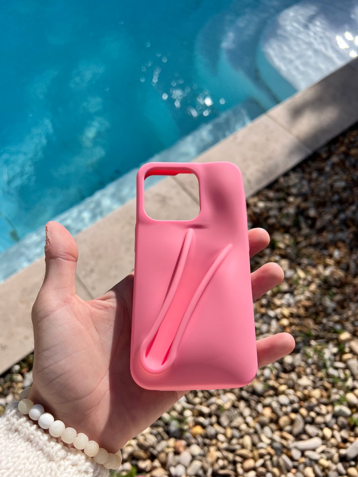 Coque iPhone 13 pro, "Pink Gloss"